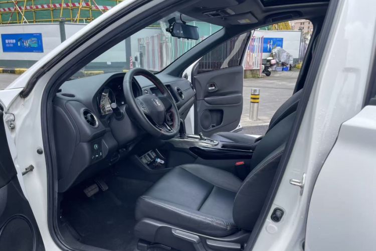 Used Honda XR-V 2017 1.8L EXi CVT Comfort Version Interior 5