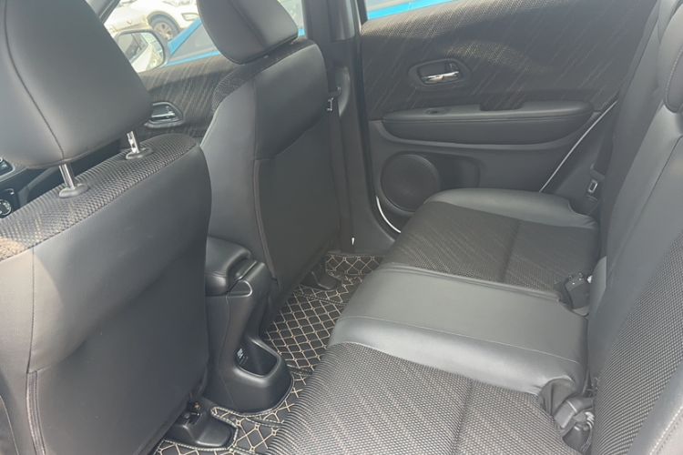 Used Honda XR-V 2017 1.8L EXi CVT Comfort Version Interior 7