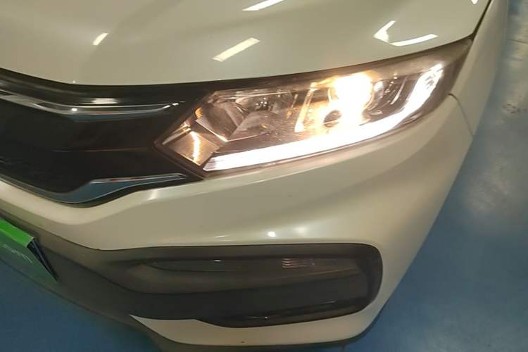 Used Honda XR-V 2017 1.8L EXi CVT Comfort Version Left Front Headlight