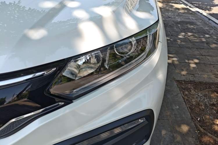 Used Honda XR-V 2017 1.8L EXi Manual Comfort Edition Left Front Headlight