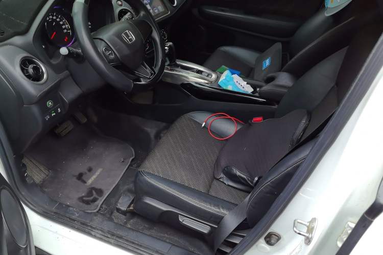 Used Honda XR-V 2017 1.5L LXi CVT Classic Edition Left Front Seat