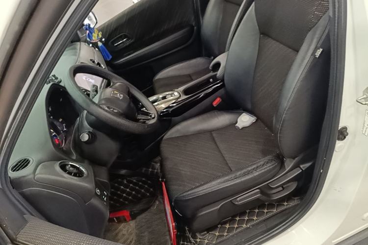 Used Honda XR-V 2017 1.8L EXi CVT Comfort Version Left Front Seat