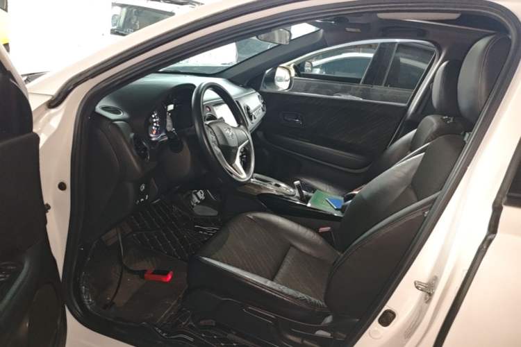 Used Honda XR-V 2017 1.8L EXi CVT Comfort Version Left Front Seat