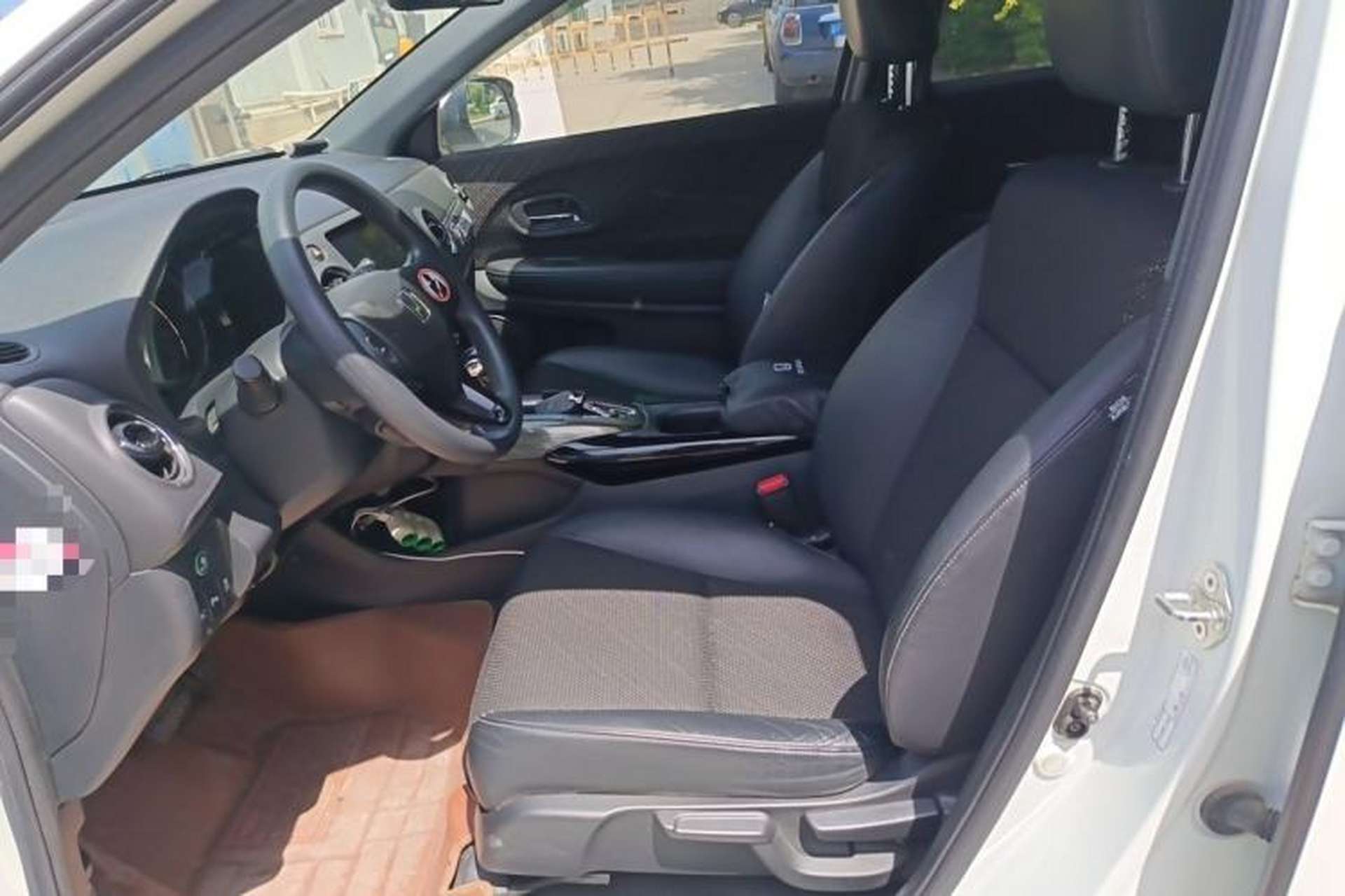 Used Honda XR-V 2017 1.8L EXi CVT Comfort Version Left Front Seat