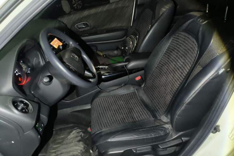 Used Honda XR-V 2017 1.8L EXi CVT Comfort Version Left Front Seat