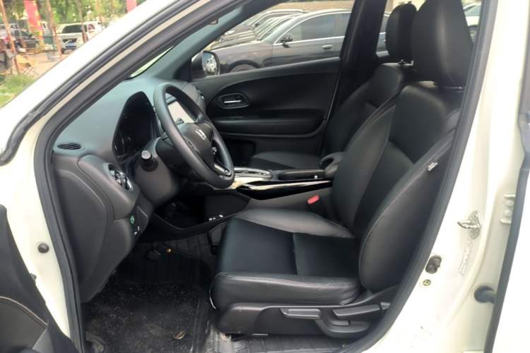 Used Honda XR-V 2017 1.8L EXi CVT Comfort Version Left Front Seat