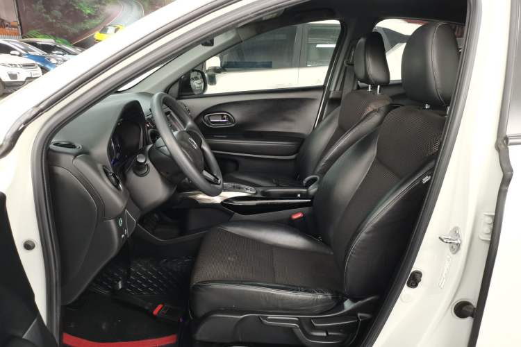 Used Honda XR-V 2017 1.5L LXi CVT Classic Edition Left Front Seat