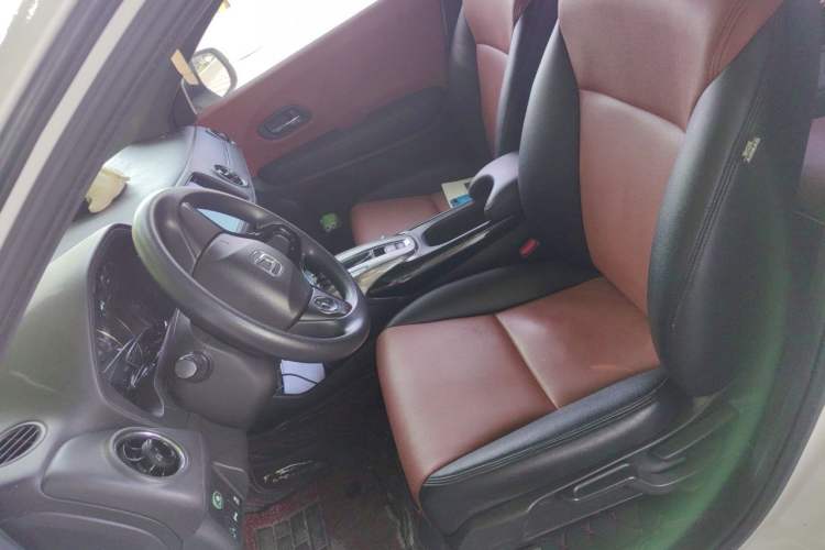 Used Honda XR-V 2017 1.8L EXi CVT Comfort Version Left Front Seat