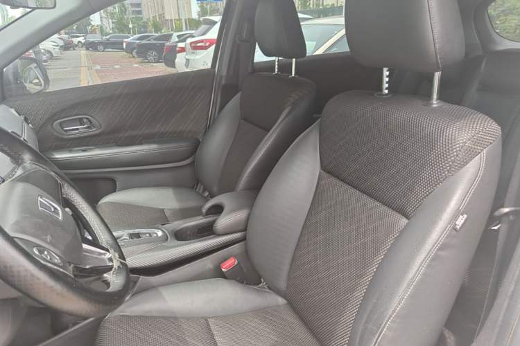Used Honda XR-V 2017 1.8L EXi CVT Comfort Version Left Front Seat