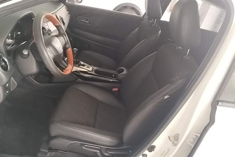 Used Honda XR-V 2017 1.8L EXi Manual Comfort Edition Left Front Seat
