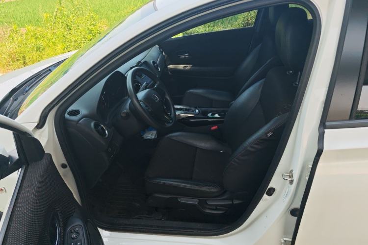 Used Honda XR-V 2017 1.8L EXi CVT Comfort Version Left Front Seat