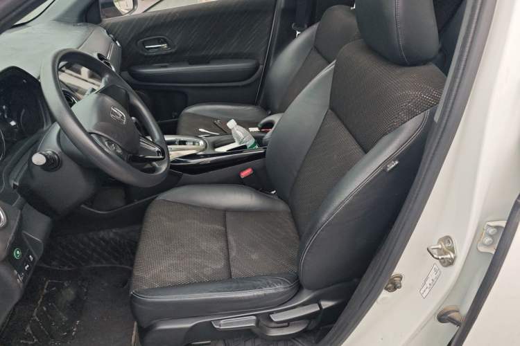 Used Honda XR-V 2017 1.8L EXi CVT Comfort Version Left Front Seat