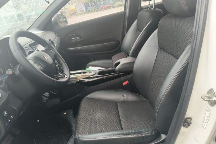 Used Honda XR-V 2017 1.8L EXi CVT Comfort Version Left Front Seat
