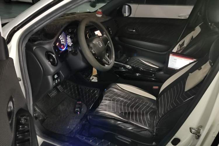 Used Honda XR-V 2017 1.8L EXi CVT Comfort Version Left Front Seat