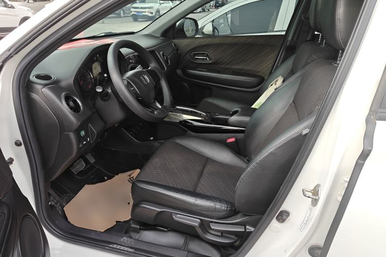 Used Honda XR-V 2017 1.8L EXi CVT Comfort Version Left Front Seat