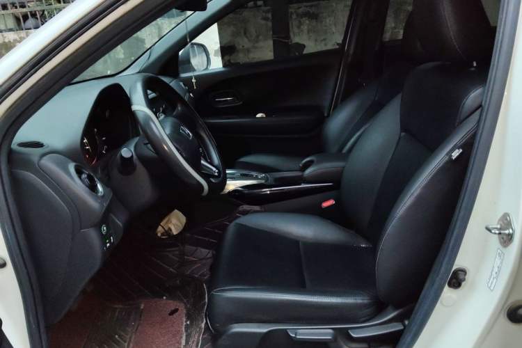 Used Honda XR-V 2017 1.8L EXi CVT Comfort Version Left Front Seat