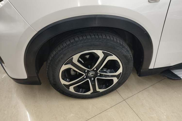 Used Honda XR-V 2017 1.8L EXi Manual Comfort Edition Left Front Wheel Hub