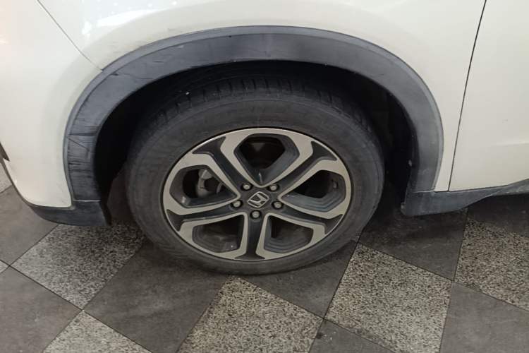 Used Honda XR-V 2017 1.8L EXi CVT Comfort Version Left Front Wheel Hub