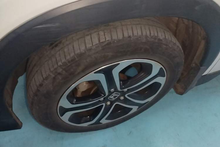 Used Honda XR-V 2017 1.8L EXi CVT Comfort Version Left Front Wheel Hub