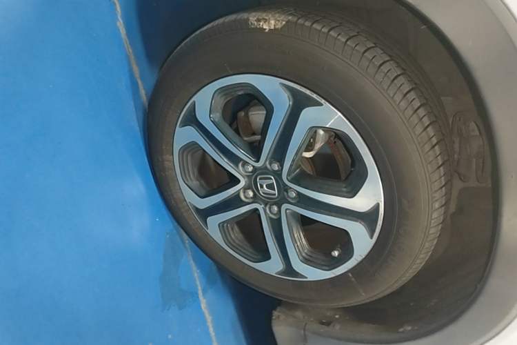 Used Honda XR-V 2017 1.8L EXi CVT Comfort Version Left Front Wheel Hub