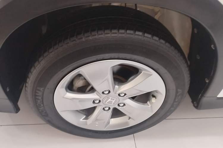 Used Honda XR-V 2017 1.5L LXi Manual Classic Edition Left Front Wheel Hub