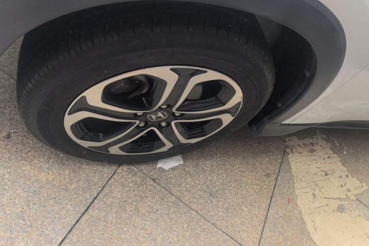 Used Honda XR-V 2017 1.8L EXi CVT Comfort Version Left Front Wheel Hub
