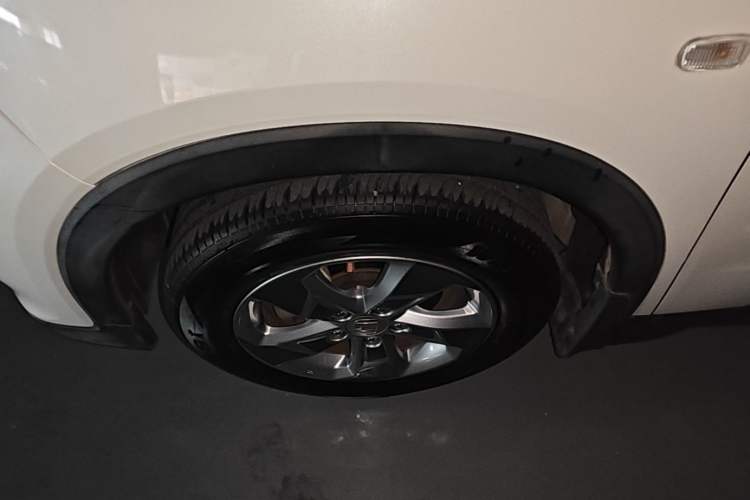 Used Honda XR-V 2017 1.5L LXi CVT Classic Edition Left Front Wheel Hub