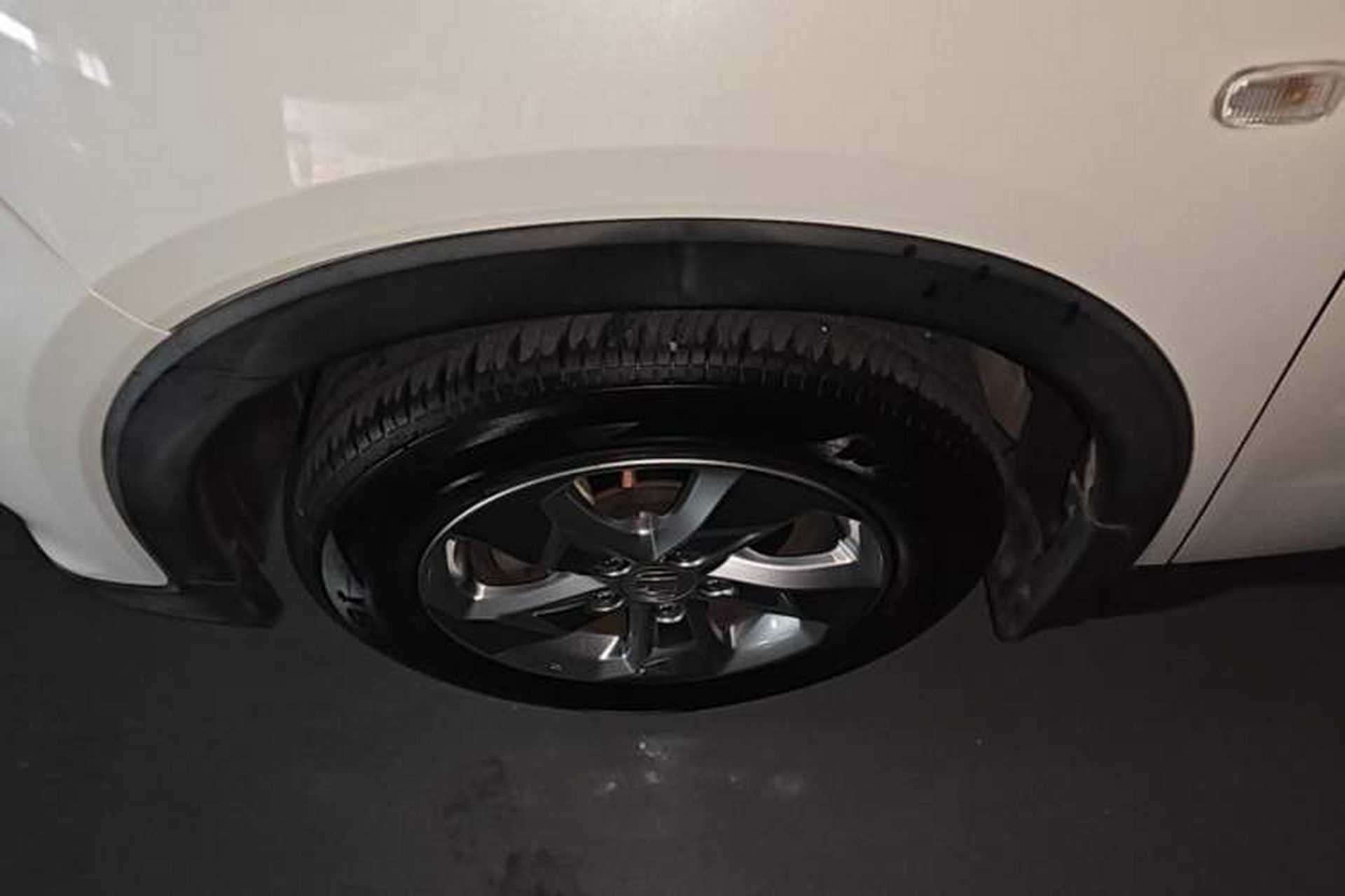 Used Honda XR-V 2017 1.5L LXi CVT Classic Edition Left Front Wheel Hub