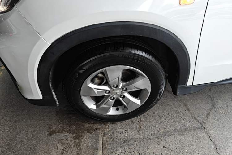 Used Honda XR-V 2017 1.5L LXi CVT Classic Edition Left Front Wheel Hub