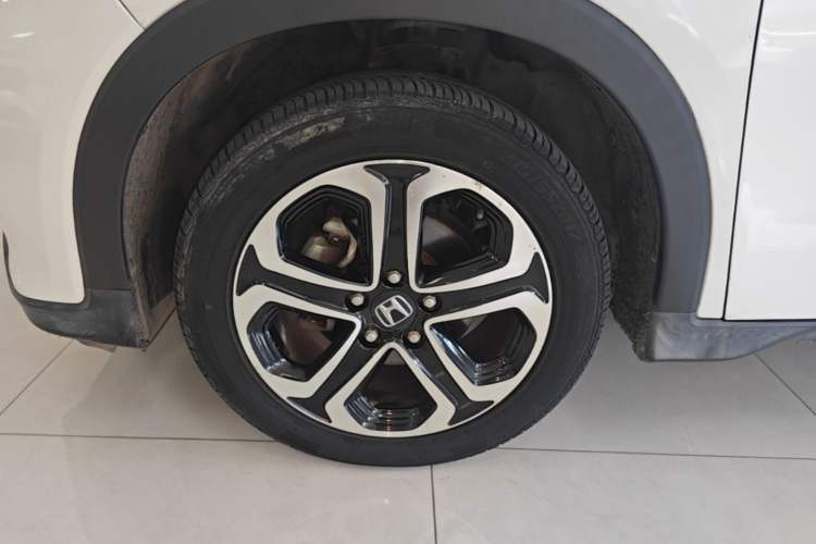 Used Honda XR-V 2017 1.8L EXi CVT Comfort Version Left Front Wheel Hub