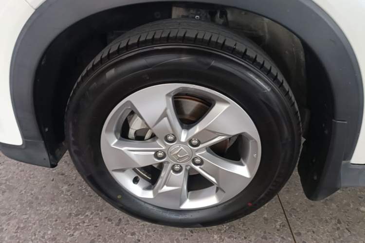 Used Honda XR-V 2017 1.5L LXi CVT Classic Edition Left Front Wheel Hub