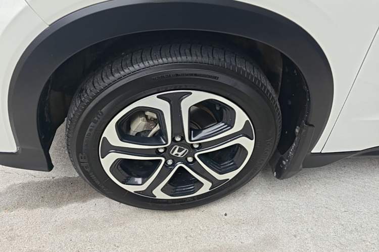 Used Honda XR-V 2017 1.8L EXi CVT Comfort Version Left Front Wheel Hub