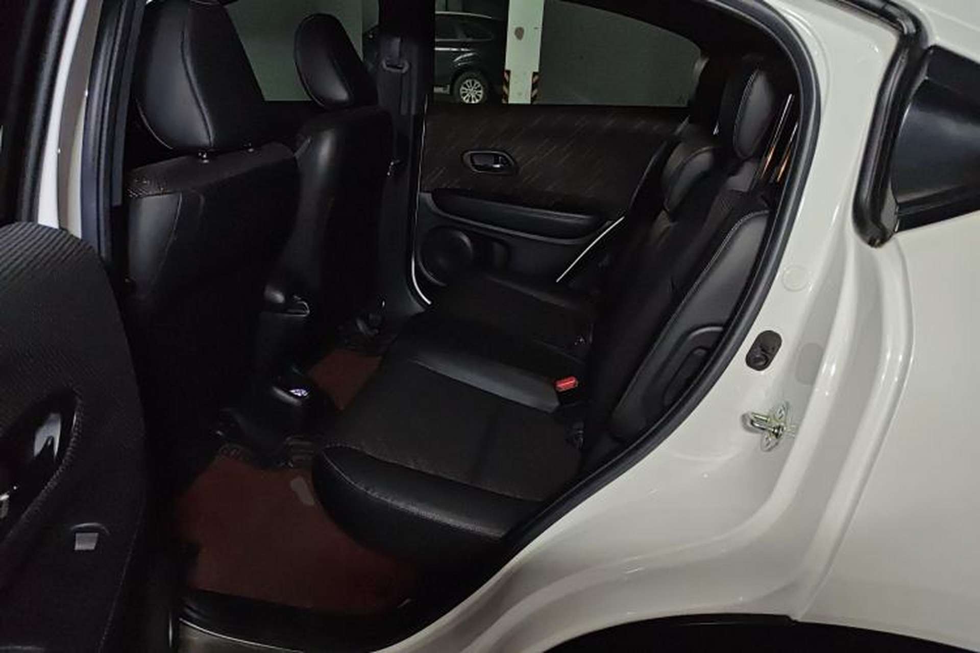 Used Honda XR-V 2017 1.8L EXi CVT Comfort Version Left Rear Seat
