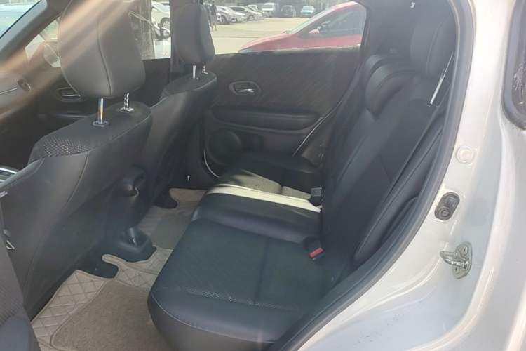 Used Honda XR-V 2017 1.8L EXi CVT Comfort Version Left Rear Seat