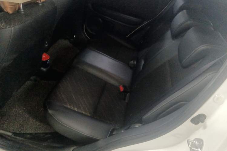 Used Honda XR-V 2017 1.8L EXi CVT Comfort Version Left Rear Seat