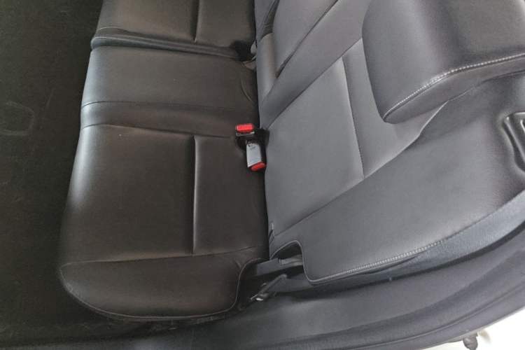 Used Honda XR-V 2017 1.5L LXi CVT Classic Edition Left Rear Seat