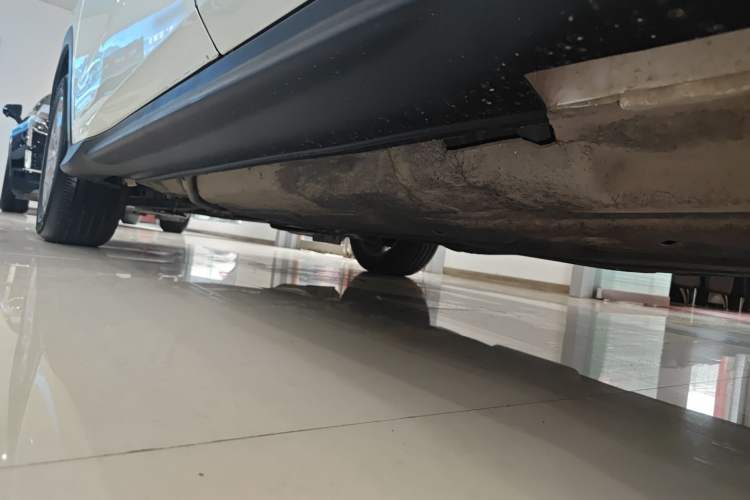 Used Honda XR-V 2017 1.5L LXi CVT Classic Edition Left Side Sill
