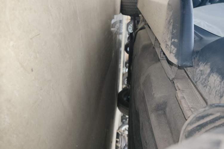 Used Honda XR-V 2017 1.8L EXi Manual Comfort Edition Left Side Sill