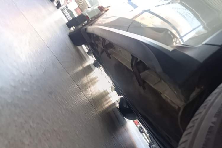 Used Honda XR-V 2017 1.8L EXi CVT Comfort Version Left Side Sill