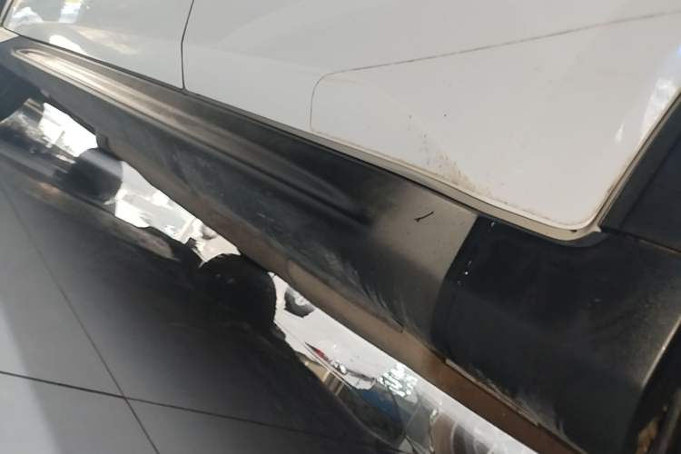 Used Honda XR-V 2017 1.5L LXi Manual Classic Edition Left Side Sill