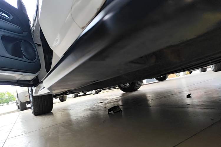 Used Honda XR-V 2017 1.8L EXi CVT Comfort Version Left Side Sill
