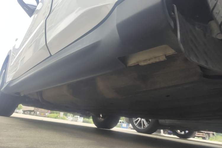 Used Honda XR-V 2017 1.5L LXi CVT Classic Edition Left Side Sill