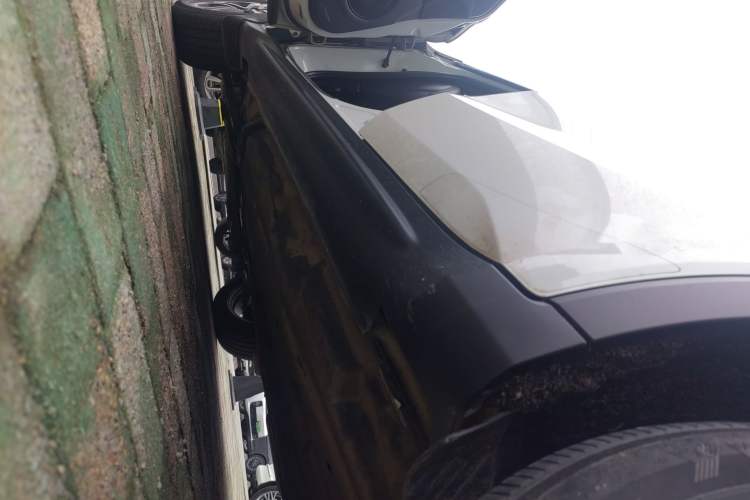 Used Honda XR-V 2017 1.8L EXi CVT Comfort Version Left Side Sill