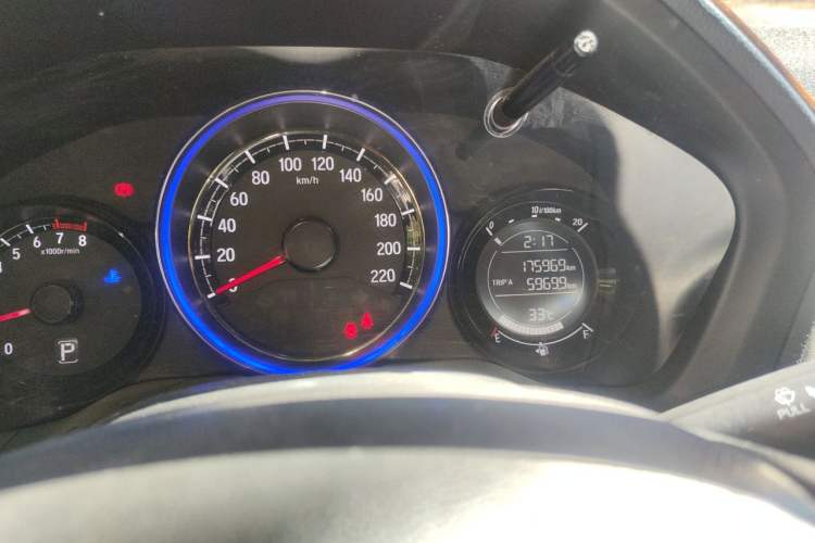 Used Honda XR-V 2017 1.5L LXi CVT Classic Edition Odometer Close Up