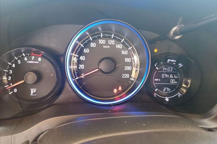Used Honda XR-V 2017 1.5L LXi CVT Classic Edition Odometer Close Up