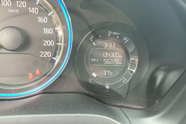 Used Honda XR-V 2017 1.8L EXi CVT Comfort Version Odometer Close Up
