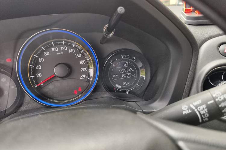 Used Honda XR-V 2017 1.8L EXi CVT Comfort Version Odometer Close Up