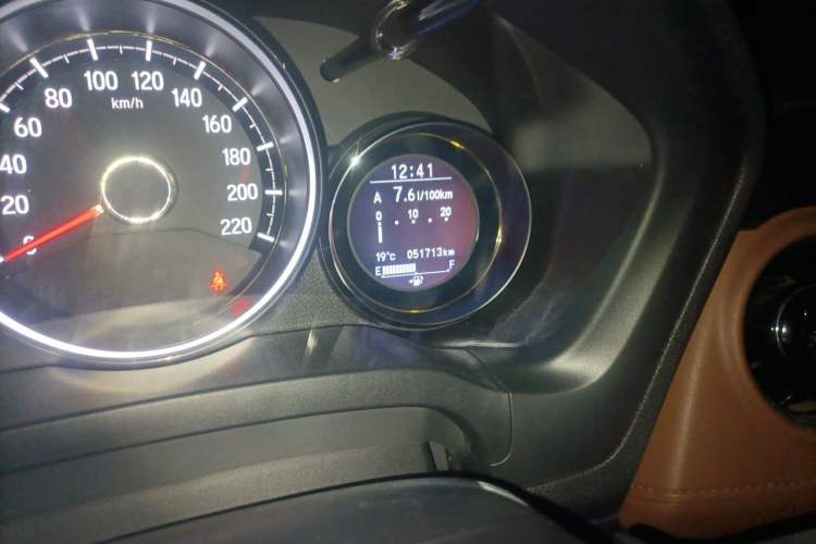 Used Honda XR-V 2017 1.8L VTi CVT Luxury Edition Odometer Close Up