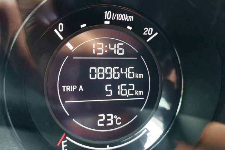 Used Honda XR-V 2017 1.8L EXi CVT Comfort Version Odometer Close Up