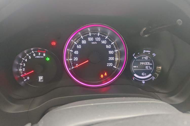 Used Honda XR-V 2017 1.8L EXi CVT Comfort Version Odometer Close Up